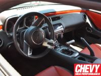0911chp 19 z+custom 2010 chevy camaro+interior with a hurst shifter