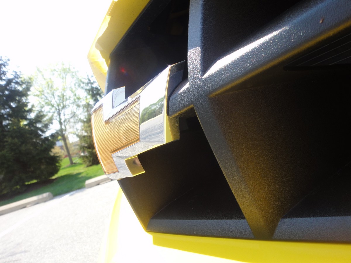 2LT RS Rally Yellow Camaro 034
