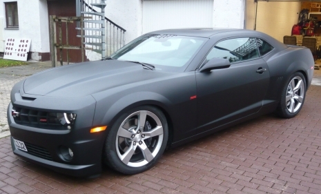 See the full set of photos of this matte black 2010 Camaro at the following