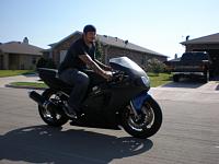 my old zx7-r....i miss my old bike