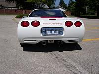 2000 Vette w/custom exhaust and stripes