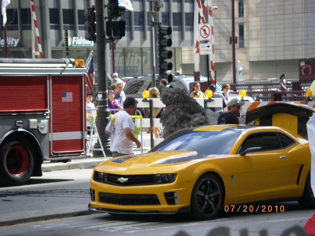 Name:  transformers3-bumblebee-camaro-1.jpg
Views: 35887
Size:  428.1 KB