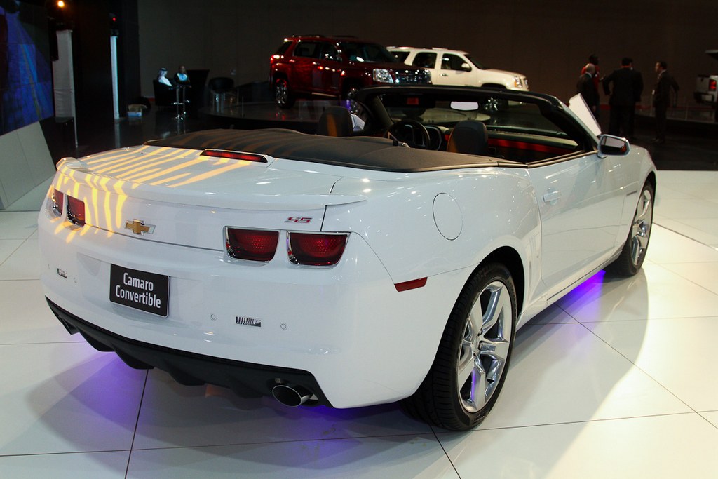 Name:  whitecamaroconvertible4.jpg
Views: 5951
Size:  132.7 KB