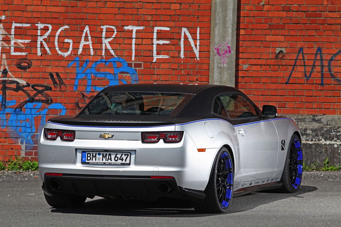 Name:  audiovoxcamaro5.jpg
Views: 3941
Size:  296.4 KB