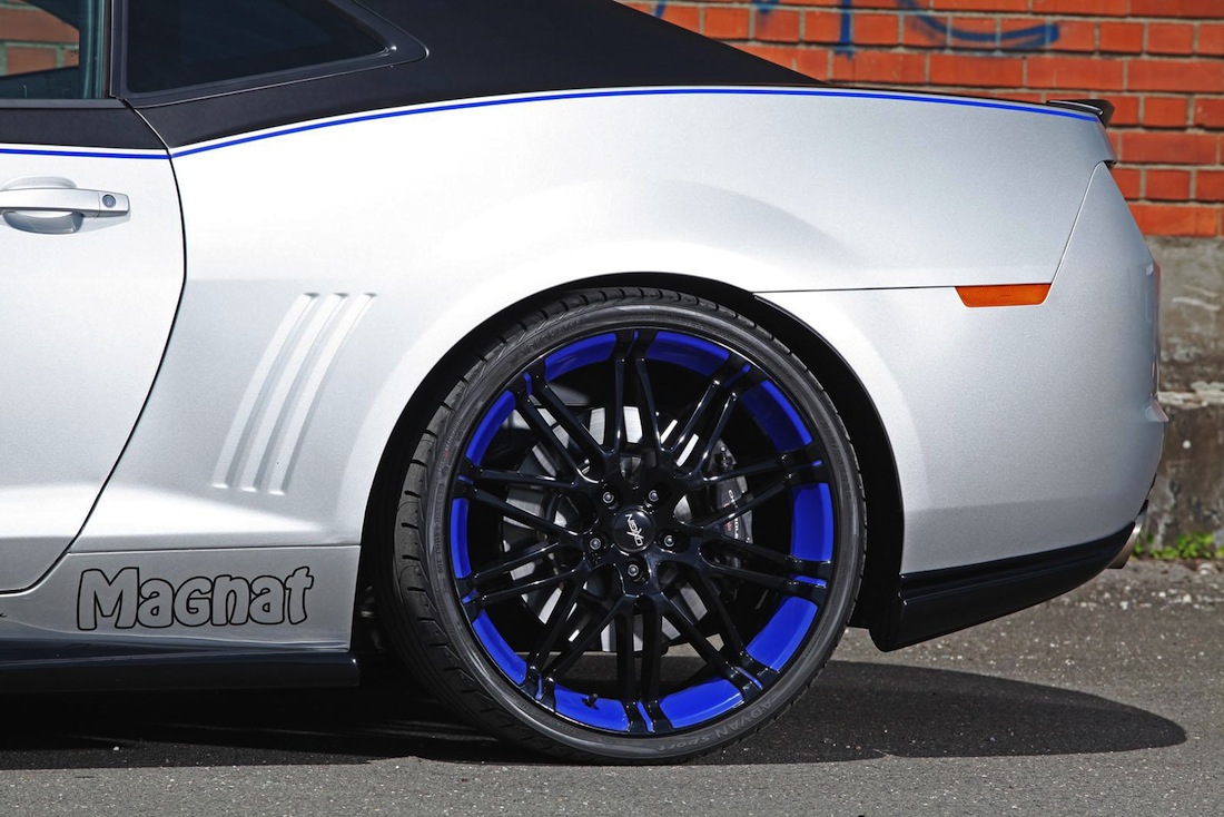 Name:  audiovoxcamaro11.jpg
Views: 3786
Size:  214.9 KB