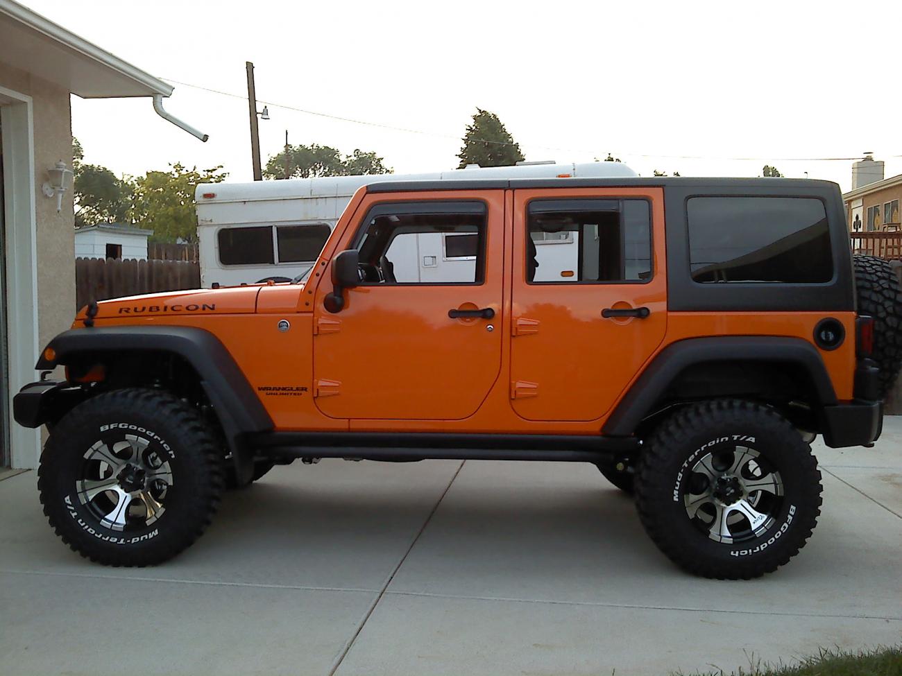 Name:  jeep side.jpg
Views: 751
Size:  116.2 KB