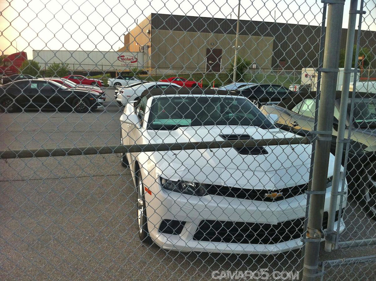 Name:  2014-zl1-8.jpg
Views: 25330
Size:  358.9 KB