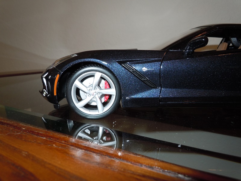 Name:  Emblem, wheels.JPG
Views: 1226
Size:  149.0 KB