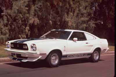 Name:  1976 ford-mustang-1976a.jpg
Views: 4502
Size:  11.3 KB