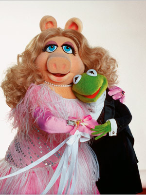 Name:  Muppets-Kermit-Miss-Piggy_l.jpg
Views: 1042
Size:  35.9 KB