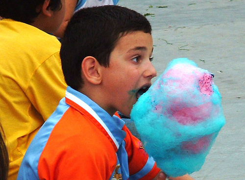 Name:  kid_eat_cotton_candy.jpg
Views: 3071
Size:  117.6 KB