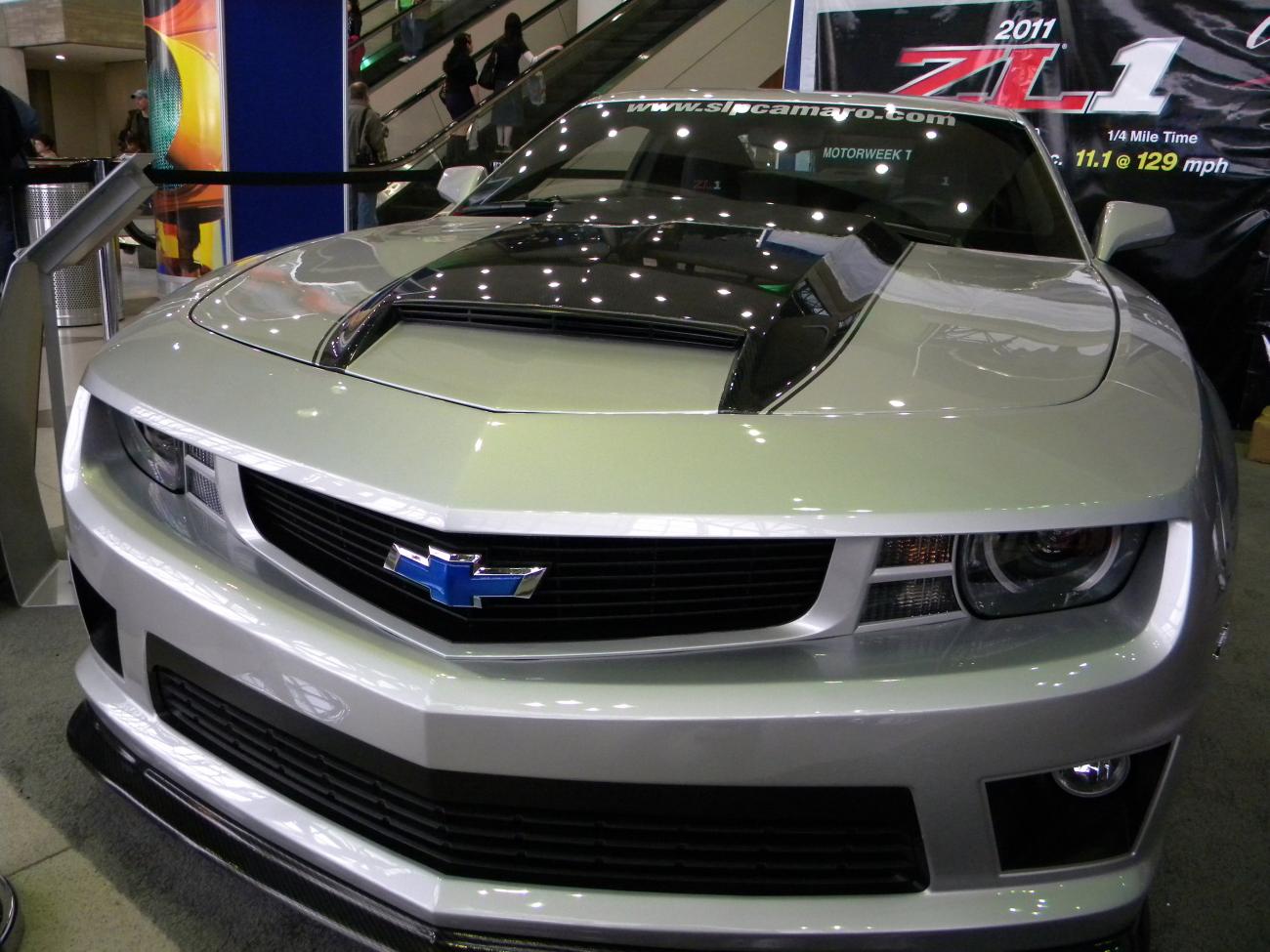 Name:  NYC Auto Show 2011 098.jpg
Views: 446
Size:  147.4 KB