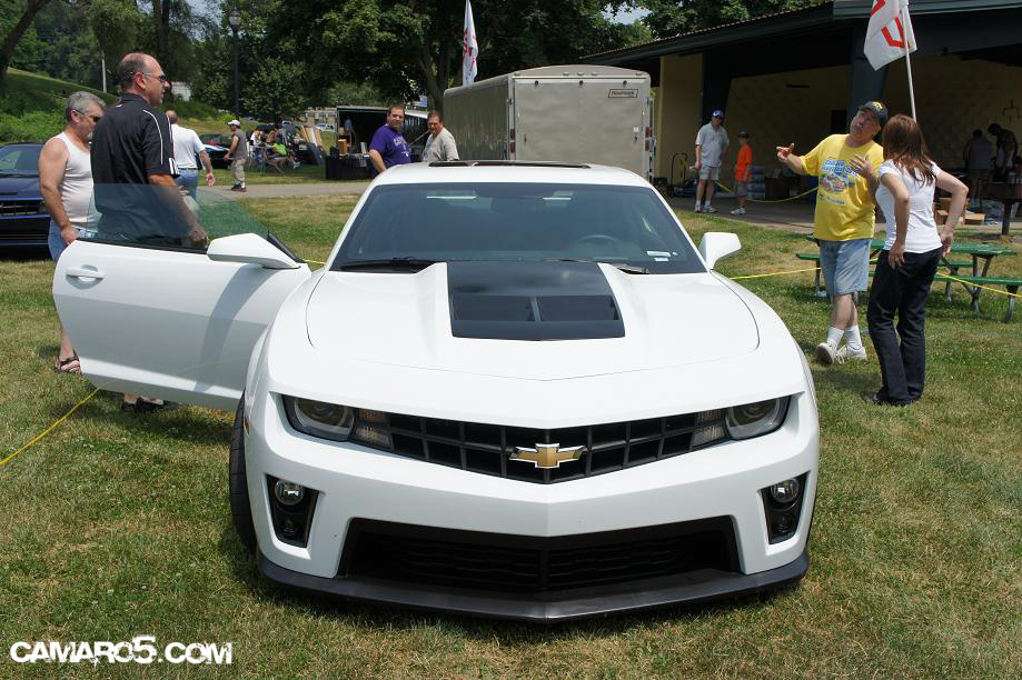 Name:  white-camaro-zl1-2.jpg
Views: 23796
Size:  252.8 KB