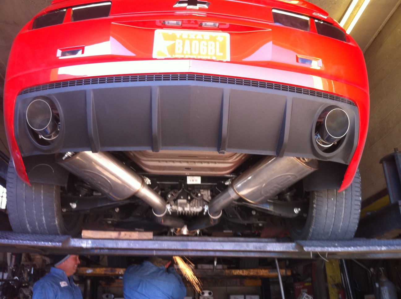pics of the full stainless works exhaust wit dmh cutouts.. - Camaro5