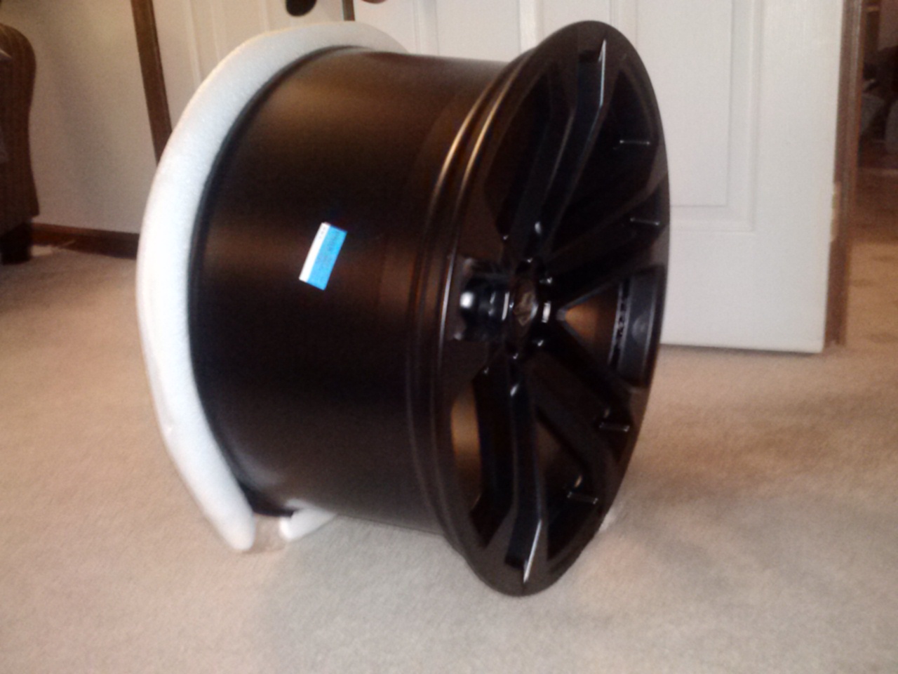 New ZL1 replica wheels arrived on 10/5/15. 20x10, 20x11.